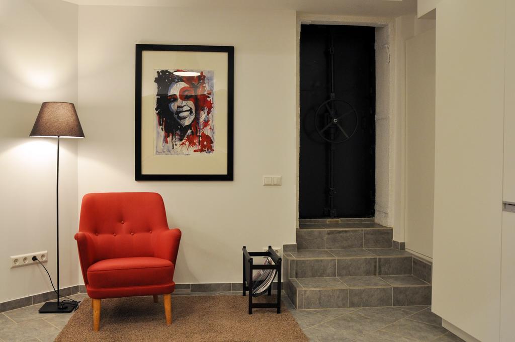 Bomb Shelter Apartment VNO Cameră foto